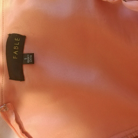 Gorgeous Peach Flowy Chiffon Dress sz 2 - Picture 5 of 5